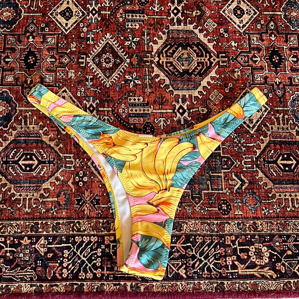 H&M bikini bottoms